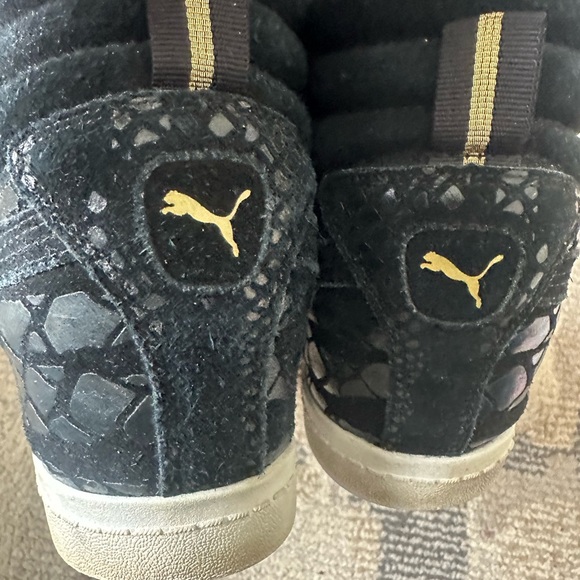 Puma high top wedge sneakers. Snakeskin embossed print. - Picture 2 of 5